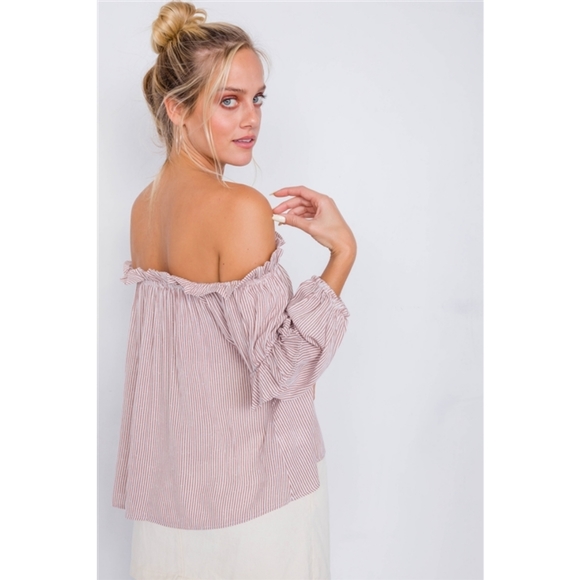 Off the shoulder blouse - Picture 3 of 4